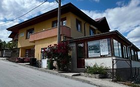 Guest House Chala